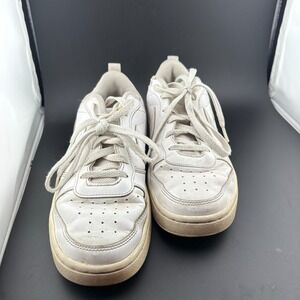 Nike Court Borough Low 2 BQ5448-100 Boys 6 Basketball Shoes Triple White Sneaker